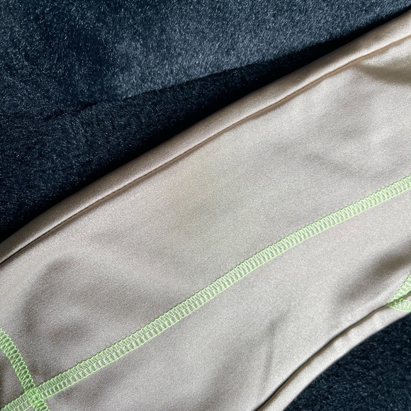 Out from under shiny leggings - Picture 4 of 5